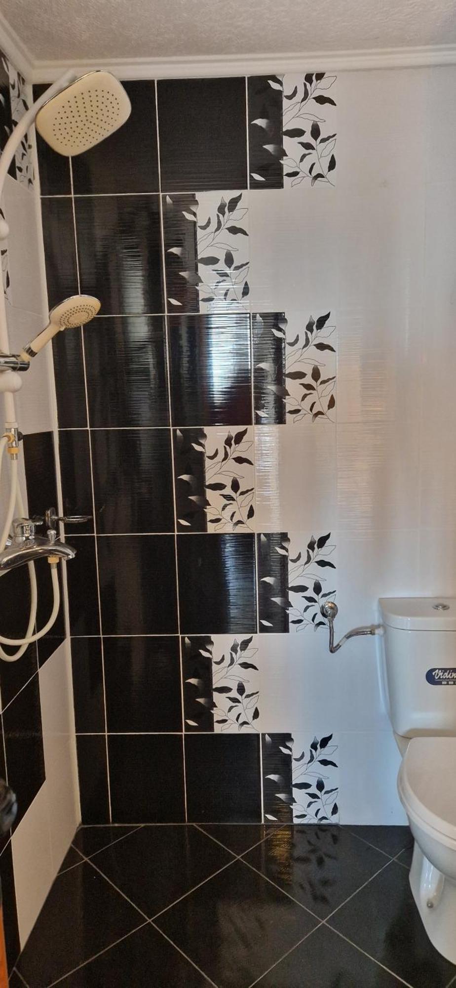 Black And White Apartment คาร์โลโว ภายนอก รูปภาพ